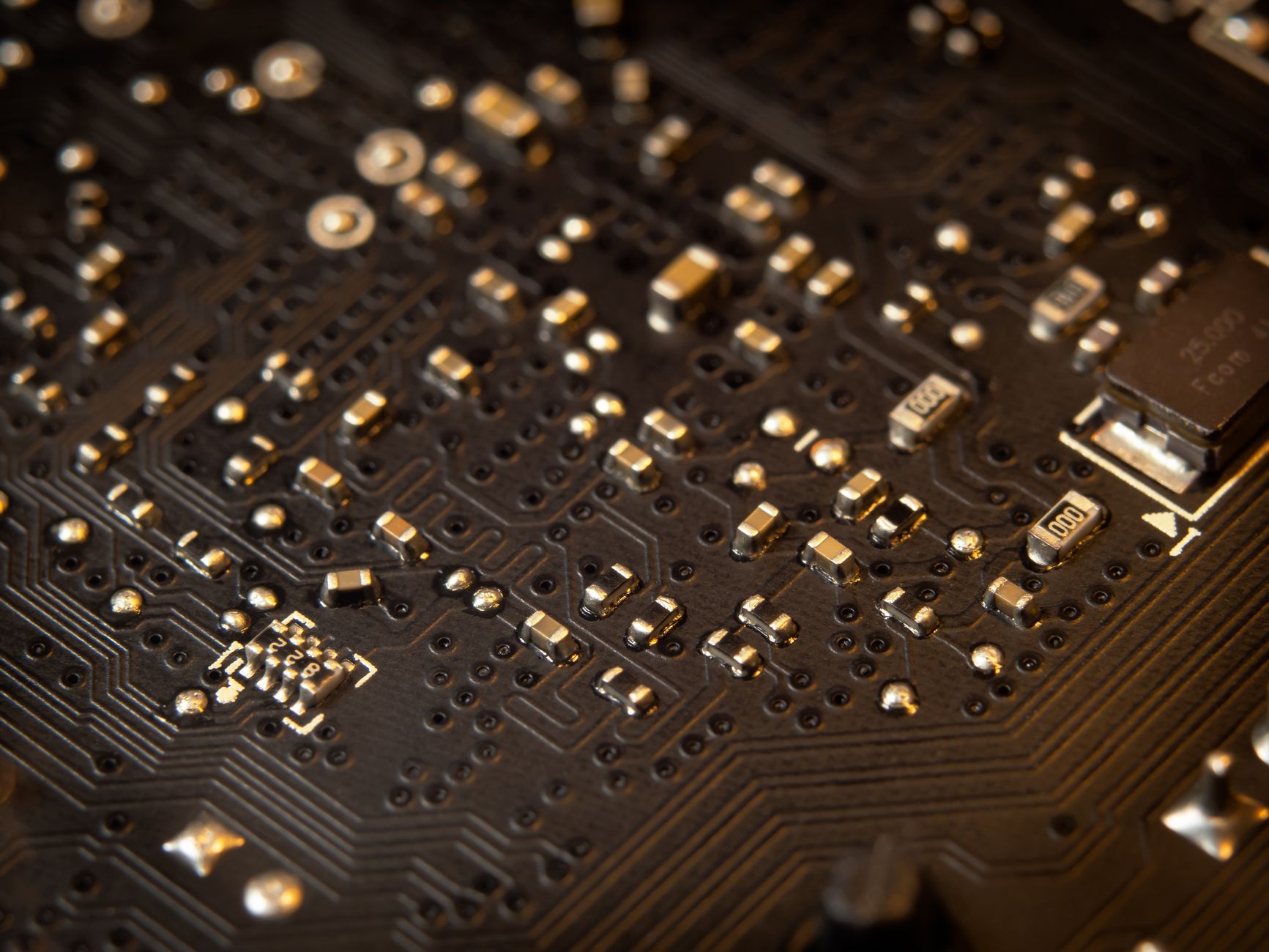 Circuit imprime composants electroniques technologie