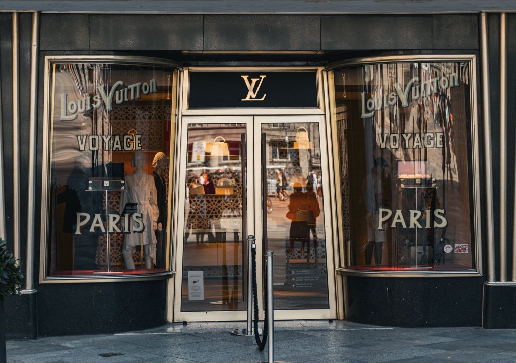 Dividende LVMH 2026 — 7,50€ versés en avril, un acompte de 5,50€ attendu le 3 décembre