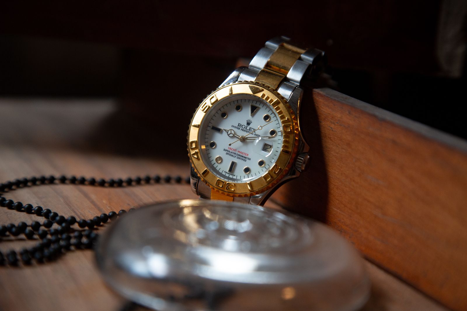 Montre de luxe en or